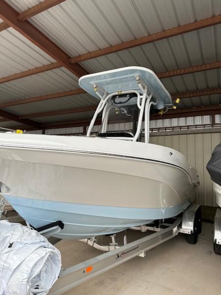 Crownline Power boats For Sale by owner | 2024 Crownline Finseeker 230 CC